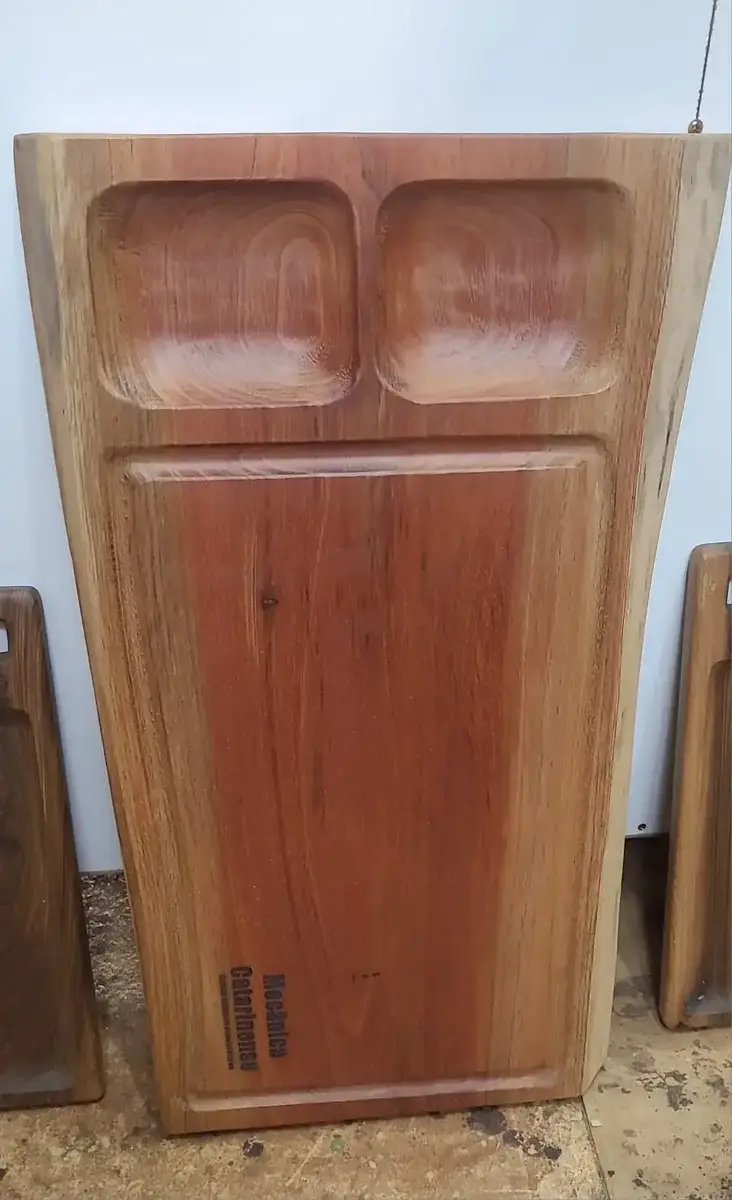 Tábua com Cavidades - Mecânica Catarinense